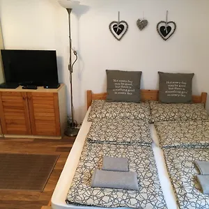 https://blue-river-apartment.inbudapesthotels.com